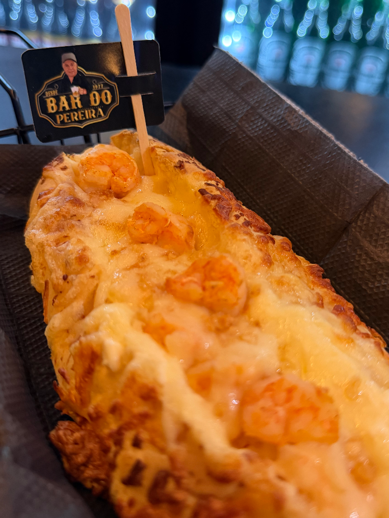 PÃOZINHO DE ALHO COM CAMARÃO