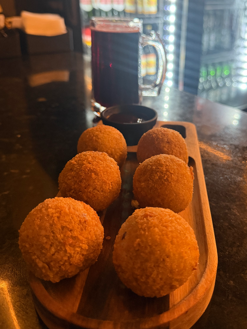 BOLINHO DE BRISKET (peito bovino)