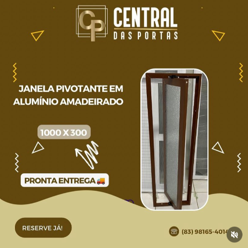 Janela Pivotante em Alumínio Amadeirado