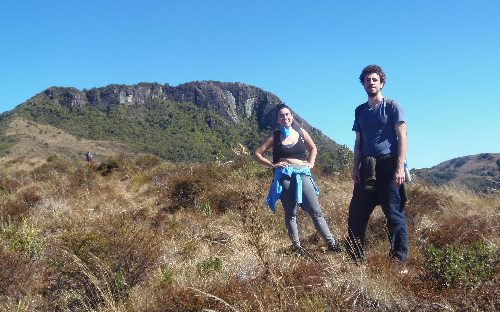 ( 8 ) PICO SANTO AGOSTINHO