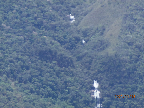 ( 4 ) cachoeira do caldeirão