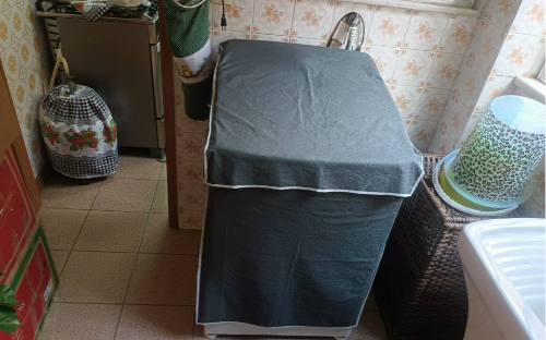 EXCELENTE APARTAMENTO EM VILA VALQUEIRE - REF: CE0014