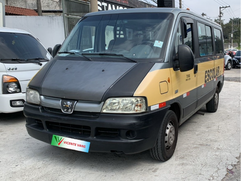 PEUGEOT BOXER- 16 LUGARES