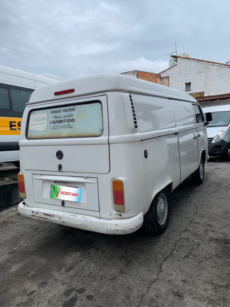 VOLKSWAGEN KOMBI FURGÃO REFRIGERADA