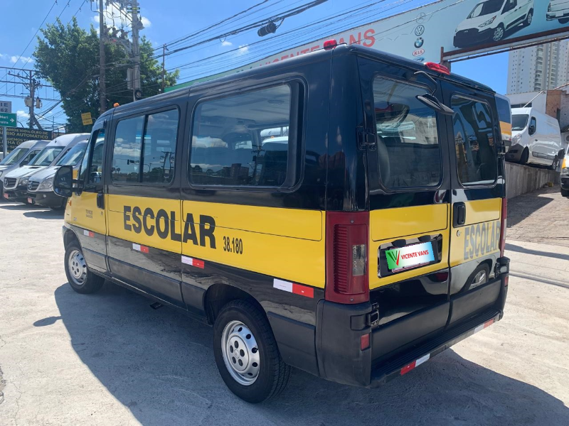PEUGEOT BOXER - 24 LUGARES
