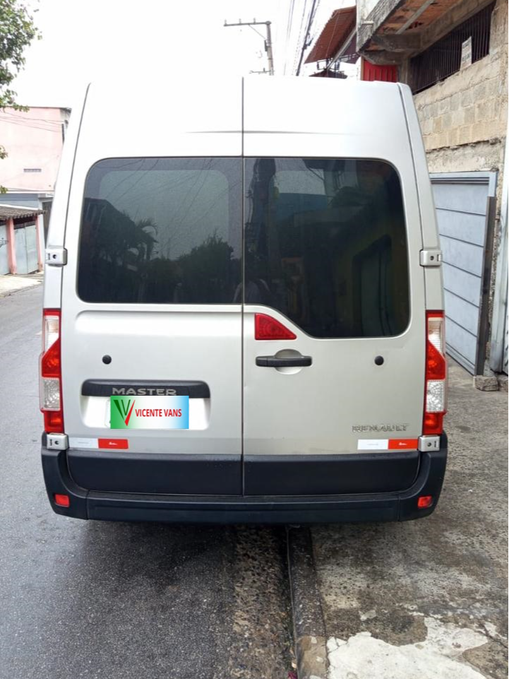 RENAULT MASTER L3H2 16 LUGARES