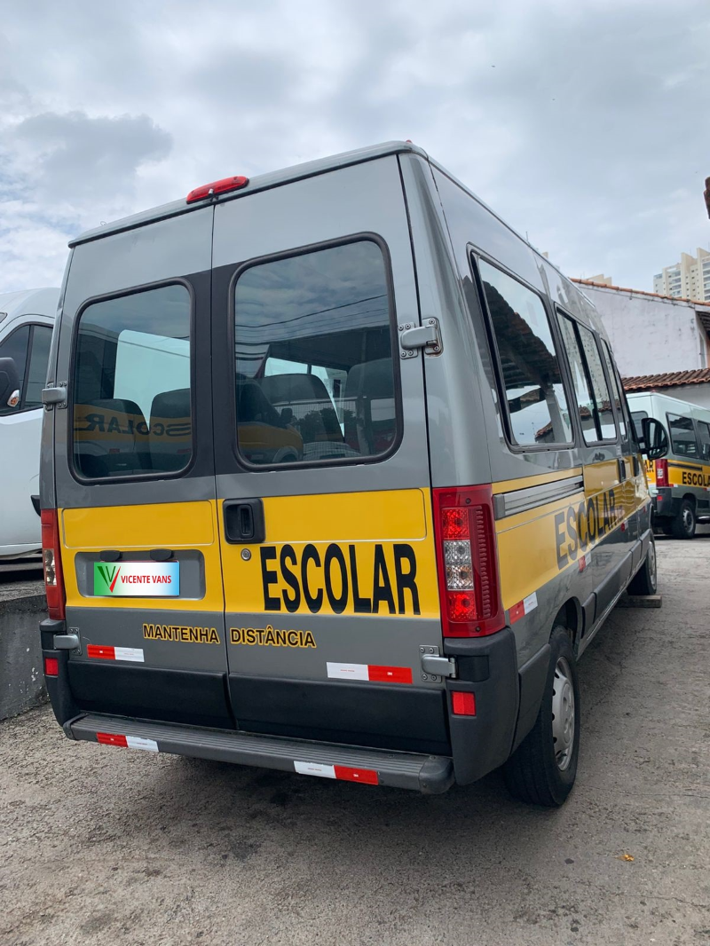 PEUGEOT BOXER MINIBUS COMPLETA-16 LUGARES