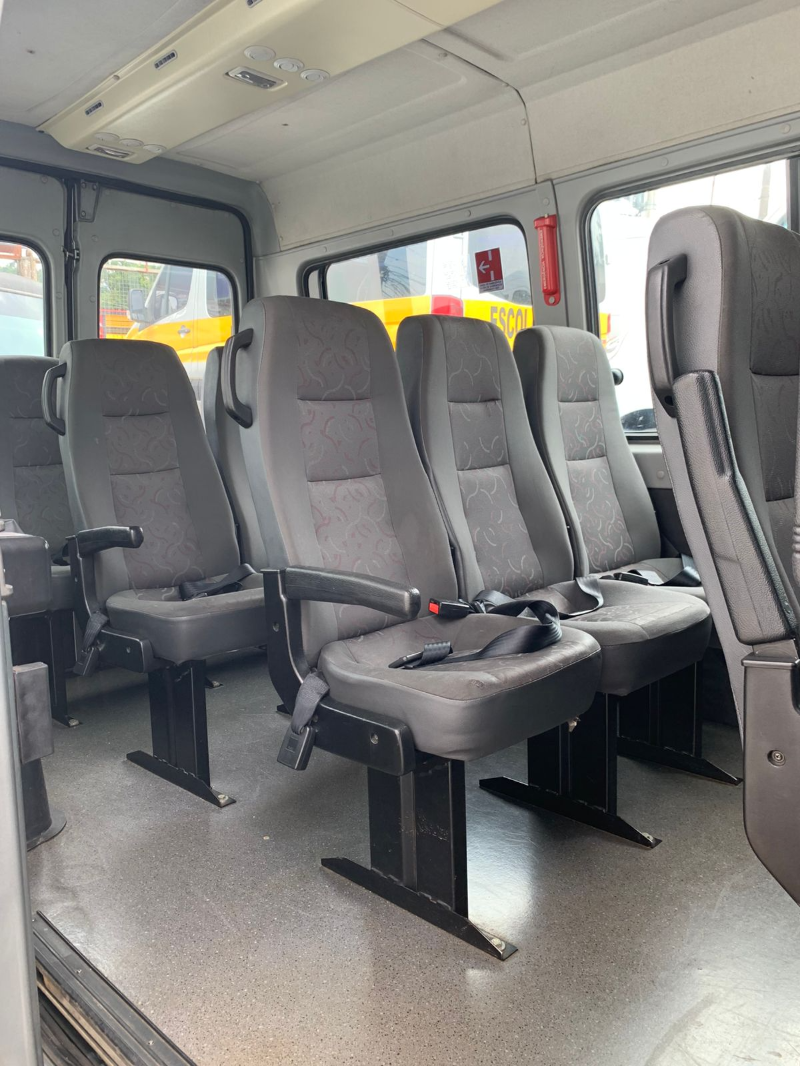PEUGEOT BOXER MINIBUS COMPLETA-16 LUGARES