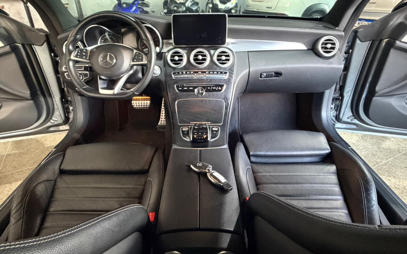Mercedes-Benz C-250 Sport Coupe 2.0 16V 211cv Aut. 2017