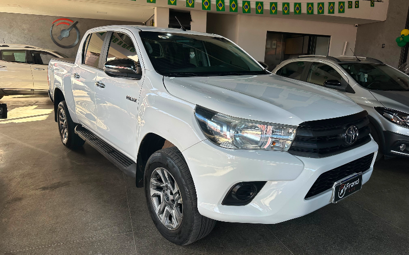 Toyota Hilux CD 4X4 2.8 Diesel Mec. 2019