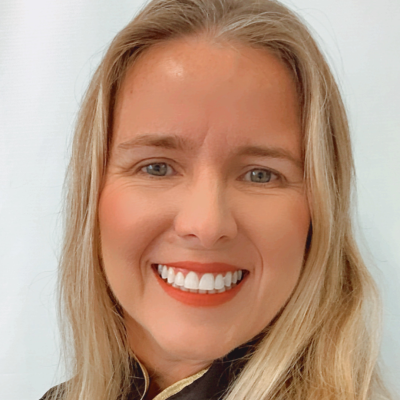 Dra. Constance Mitchell